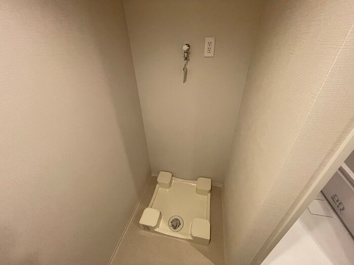 物件内観写真19　(洗濯機置場)