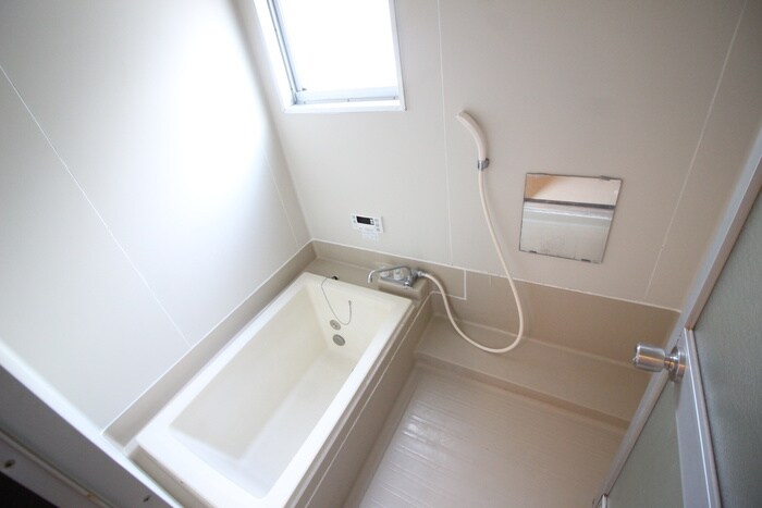 物件内観写真12　(バス／シャワールーム等)