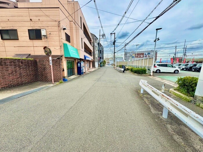 物件外観写真6　(周辺環境)