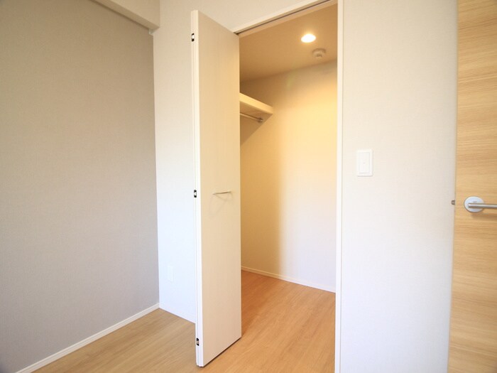 物件内観写真14　(収納)