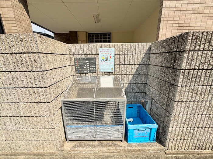 物件外観写真4　(その他)