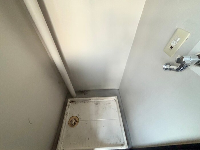 物件内観写真14　(洗濯機置場)