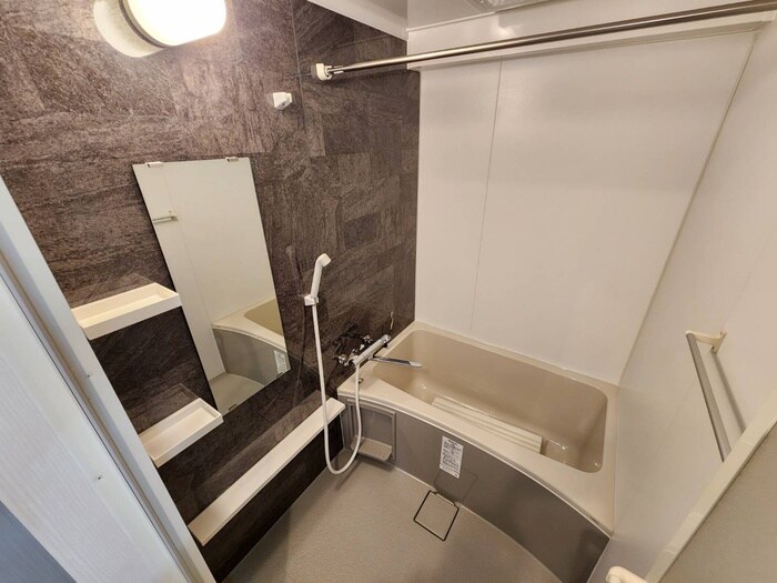 物件内観写真11　(バス／シャワールーム等)