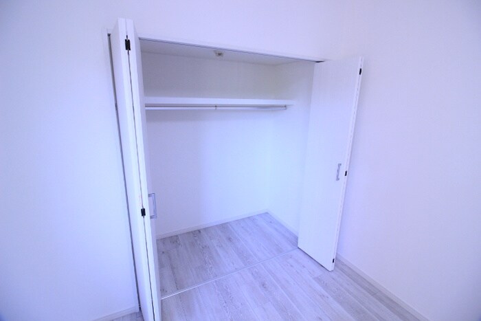 物件内観写真11　(収納)