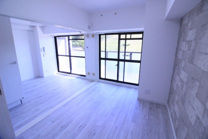 物件内観写真12　(居室)