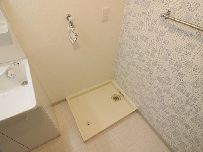 物件内観写真17　(洗濯機置場)