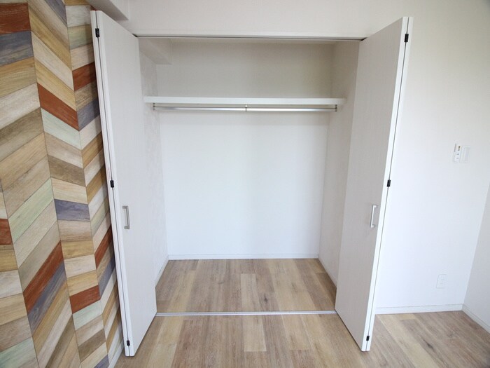 物件内観写真18　(収納)