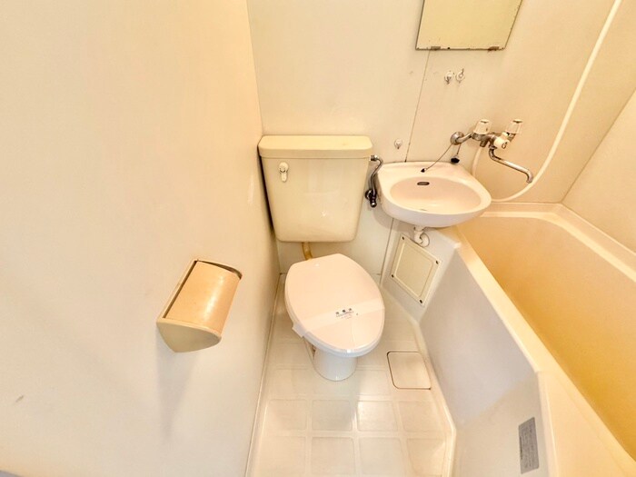 物件内観写真10　(トイレ)