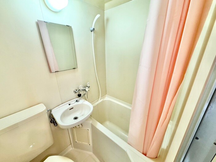 物件内観写真11　(洗面)