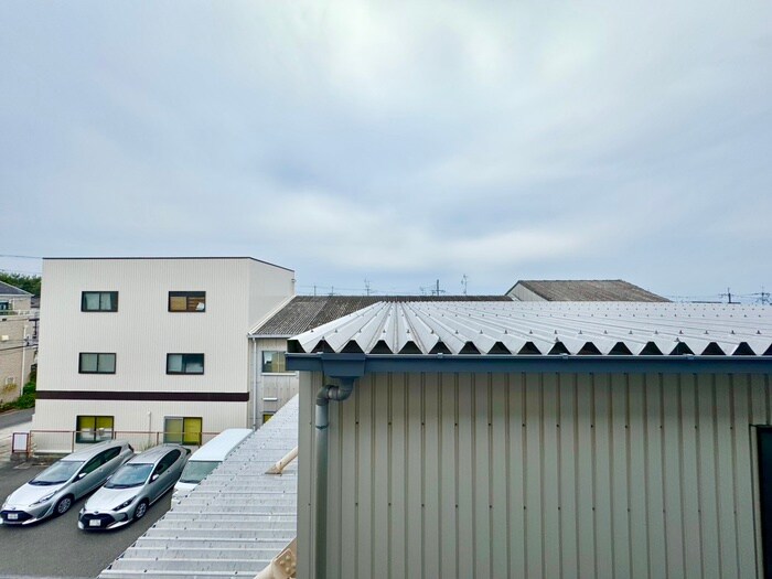 物件内観写真22　(室内からの展望)