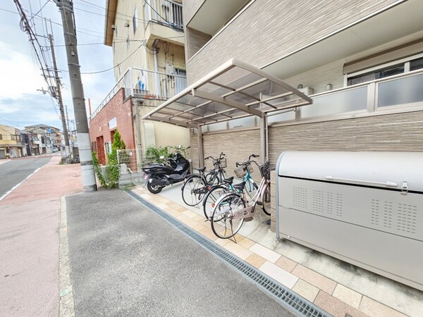 駐輪場