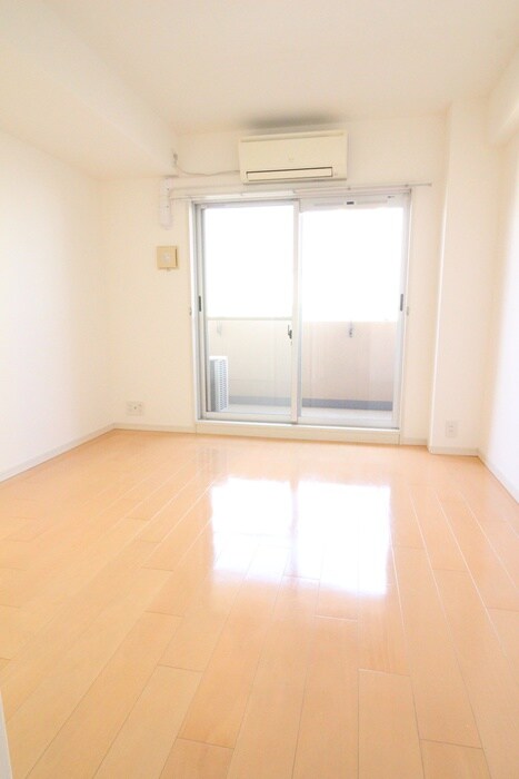 物件内観写真15　(居室)