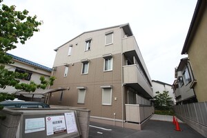PMA鳳外観写真