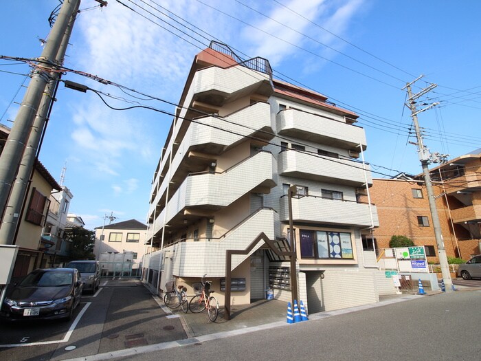 物件外観写真3　(外観写真)