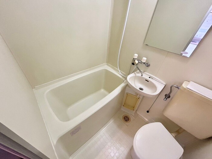 物件内観写真12　(バス／シャワールーム等)