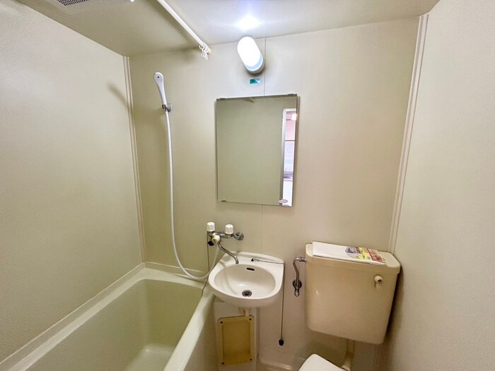 物件内観写真17　(洗面)