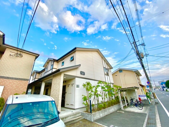 物件外観写真1　(外観写真)