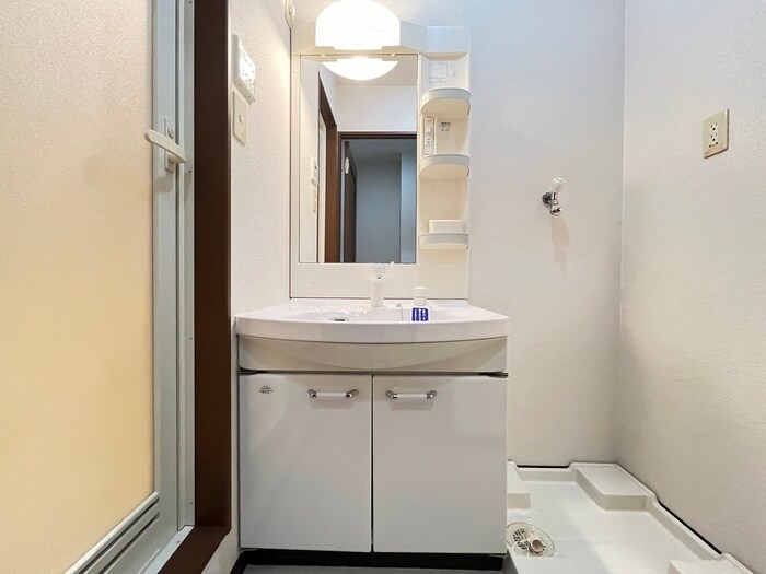 物件内観写真14　(洗面)