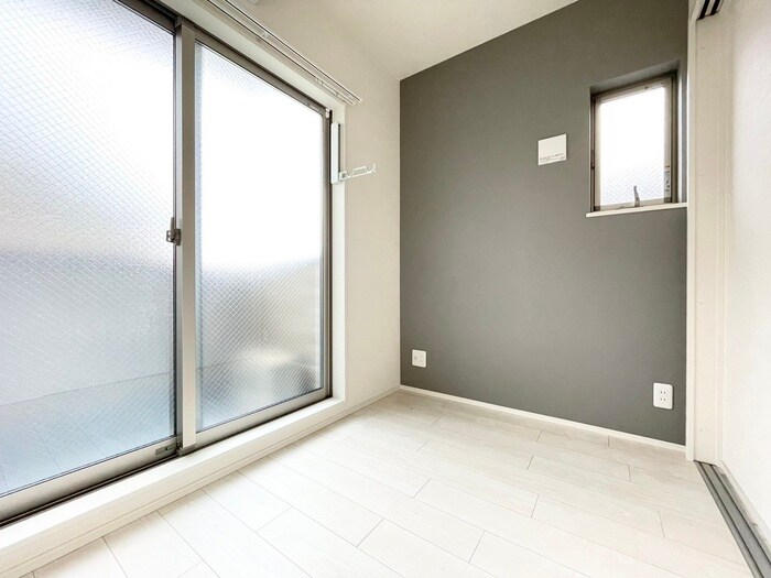 物件内観写真10　(居室)