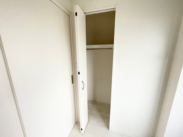 物件内観写真11　(収納)