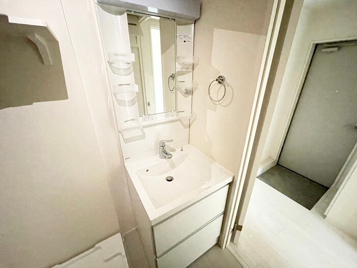 物件内観写真14　(洗面)