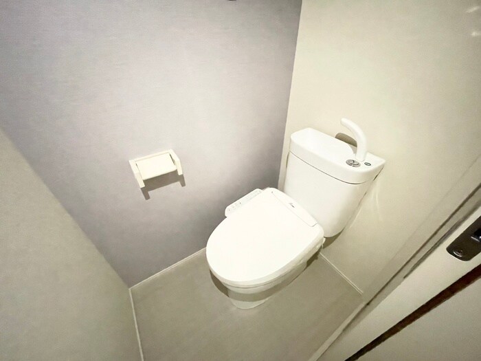 物件内観写真16　(トイレ)