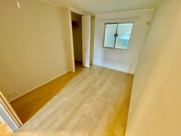 物件内観写真14　(居室)