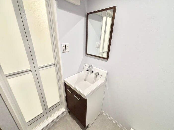 物件内観写真16　(洗面)