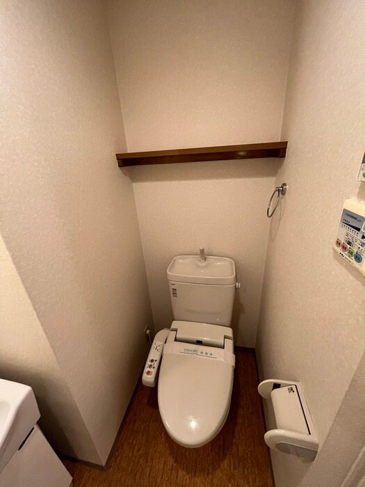 物件内観写真13　(トイレ)