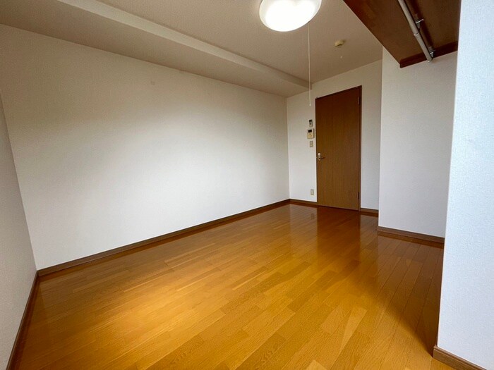 物件内観写真18　(居室)