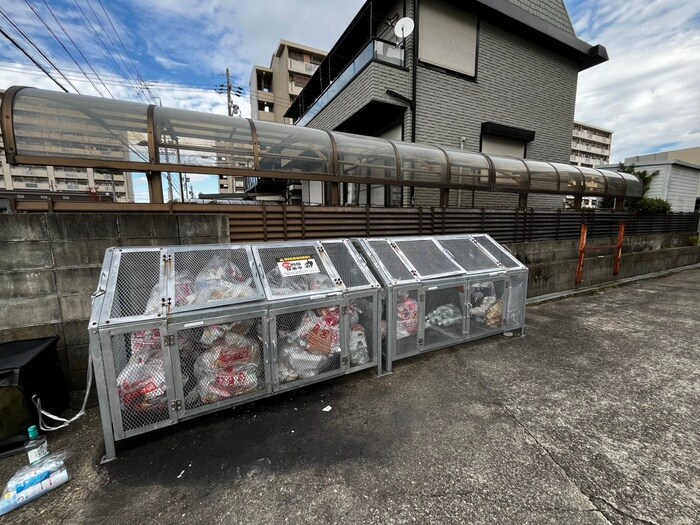 物件外観写真2　(建物設備)