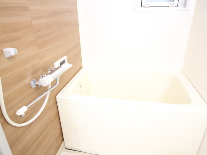 物件内観写真10　(バス／シャワールーム等)