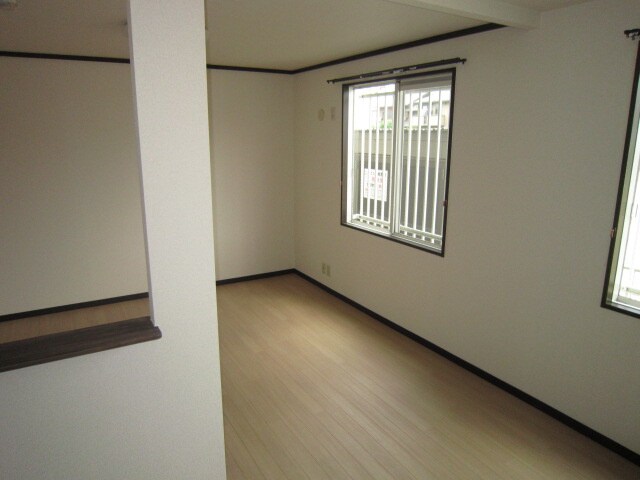 物件内観写真14　(居室)