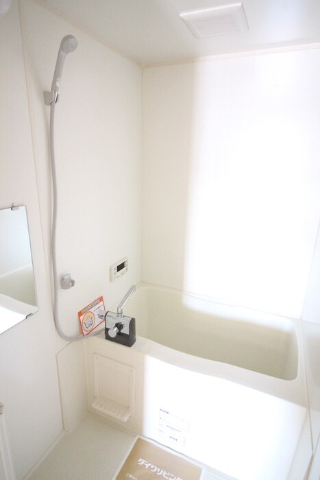 物件内観写真12　(バス／シャワールーム等)