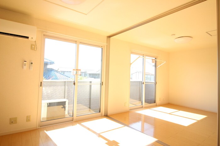 物件内観写真14　(居室)