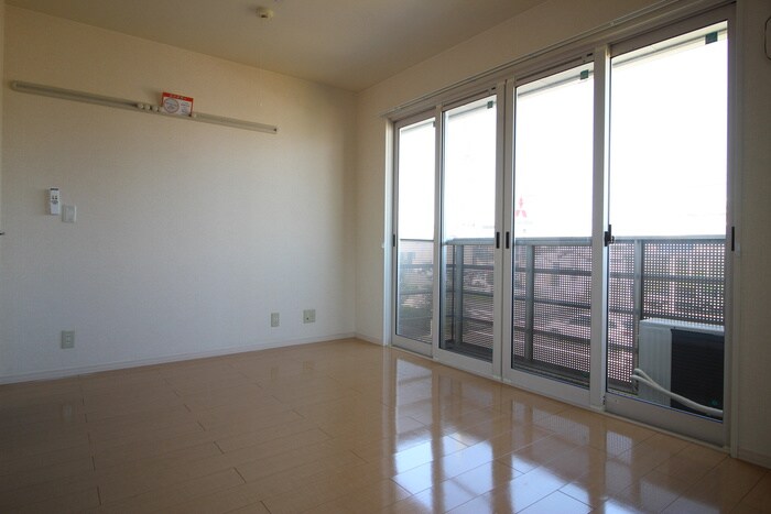 物件内観写真16　(居室)