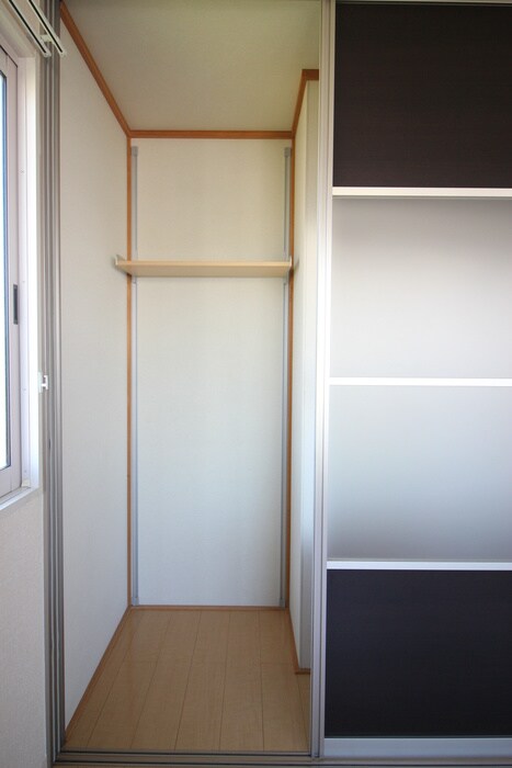 物件内観写真18　(収納)