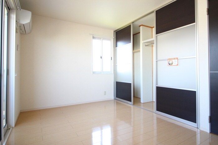 物件内観写真19　(居室)