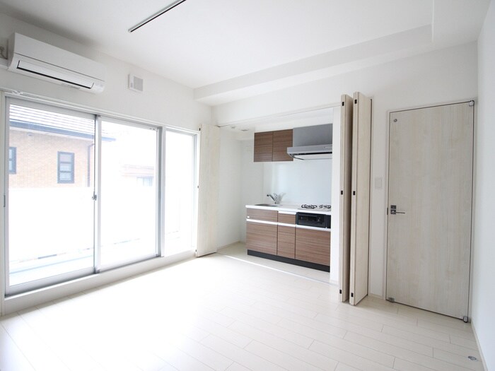 物件内観写真7　(居室)