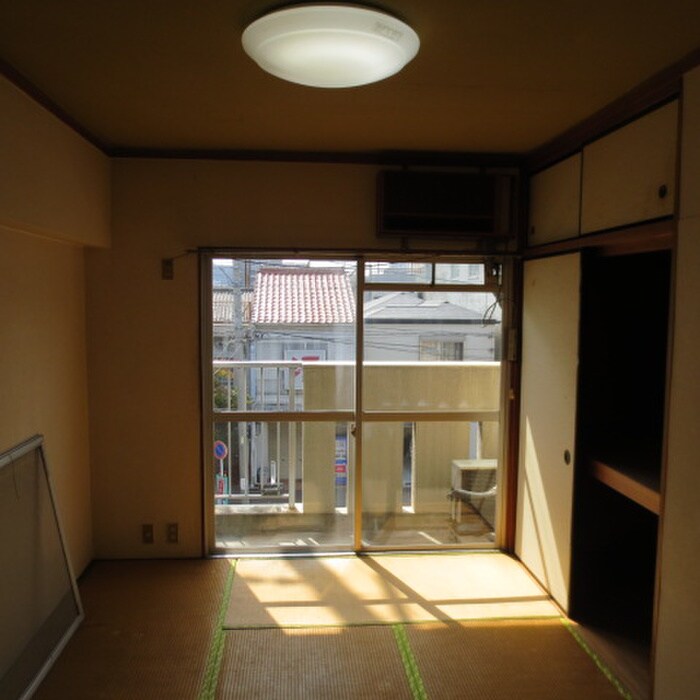 物件内観写真7　(居室)