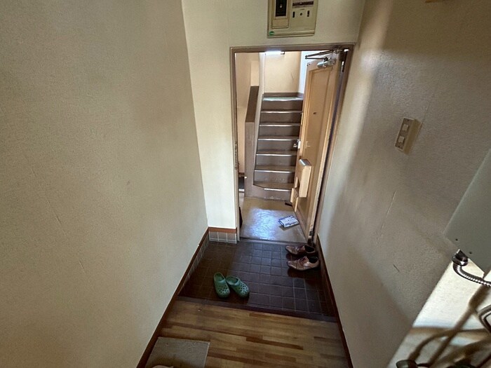 物件内観写真21　(廊下)