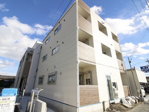 ハーモニーテラス荒子Ⅱ外観写真