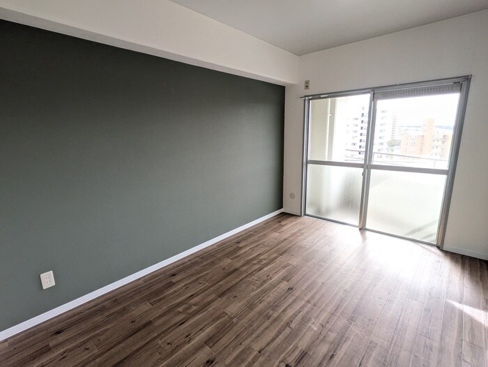 物件内観写真8　(居室)