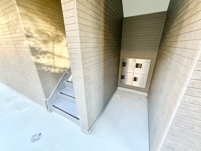 物件外観写真4　(建物設備)