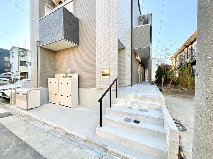 物件外観写真5　(外観写真)