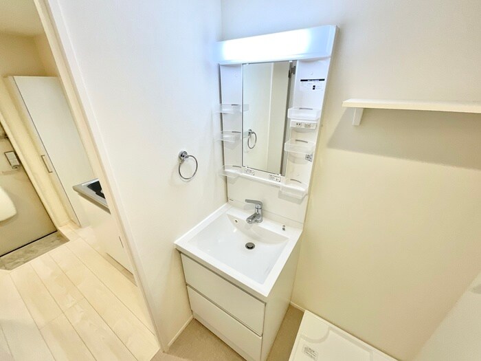 物件内観写真12　(洗面)