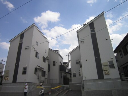 亀が洞戸建３外観写真
