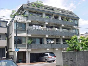セリール川名外観写真
