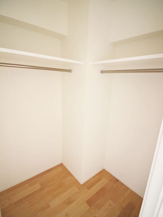 物件内観写真9　(収納)