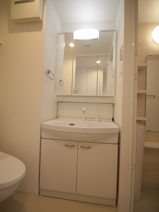 物件内観写真13　(洗面)